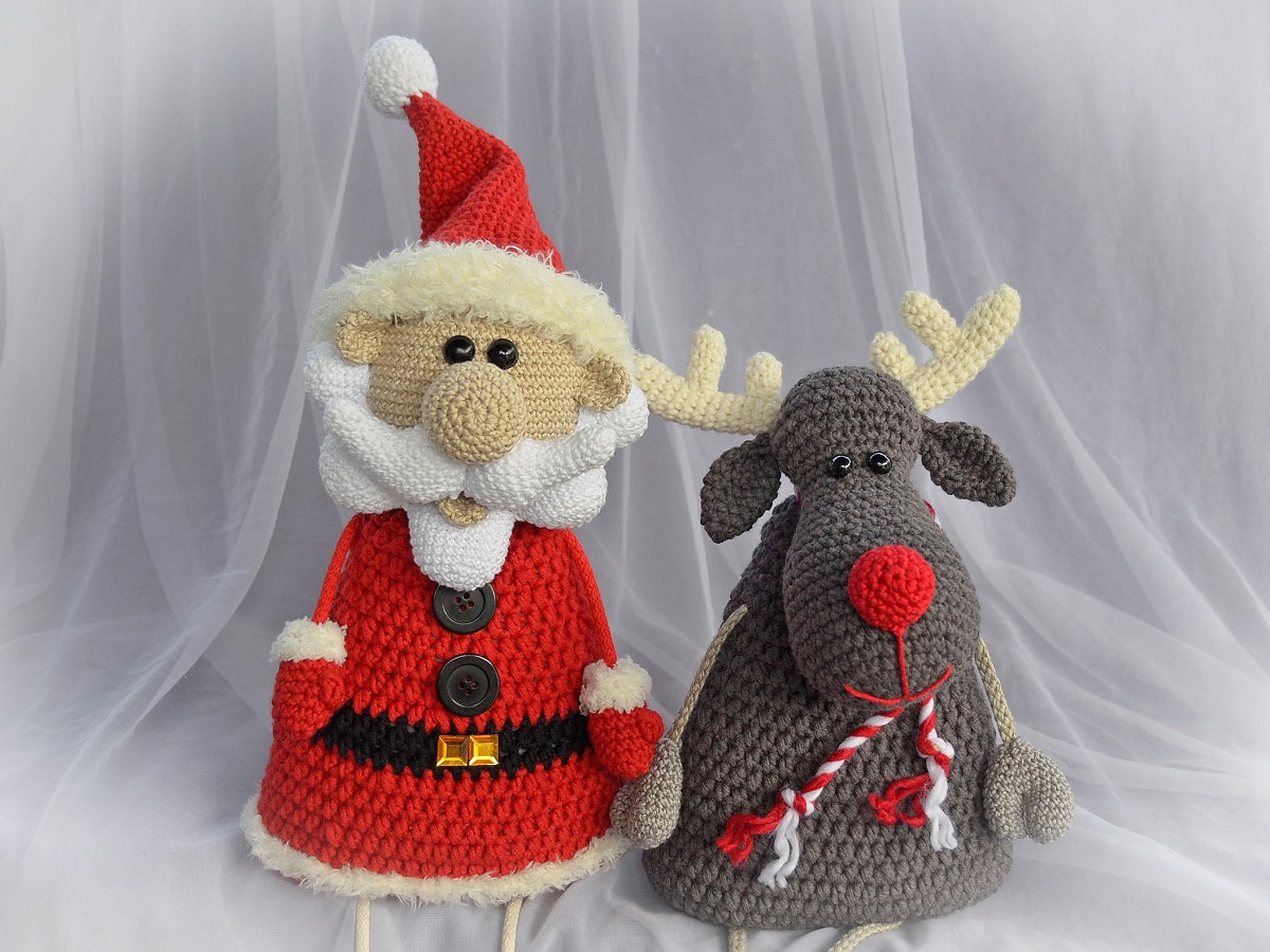 Mtinitoon Weihnachtsmann und Elch